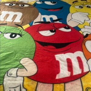 Vibrant M&M's Character Throw Blanket